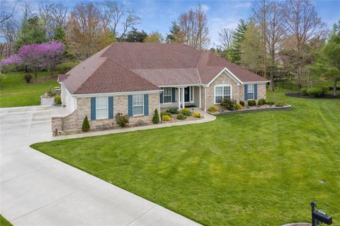 5852 Canterfield Ct, Weldon Spring, MO 63304 photo 2