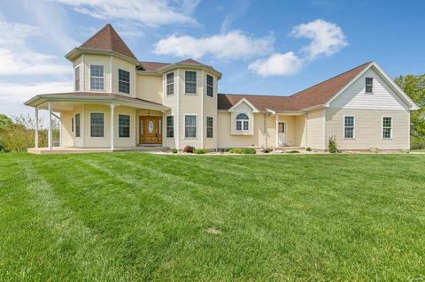 2437 Goldfinch Dr, O'fallon, MO 63366 photo 1