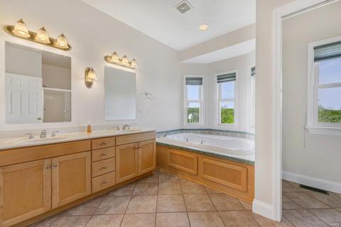 2437 Goldfinch Dr, O'fallon, MO 63366 photo 27