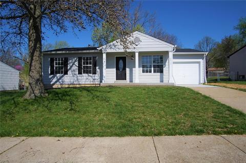 2313 Amarillo Dr, O'fallon, MO 63368 photo 1