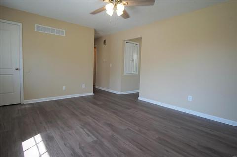 2313 Amarillo Dr, O'fallon, MO 63368 photo 4