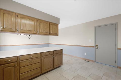 4 Dixie Way, Saint Charles, MO 63303 photo 9