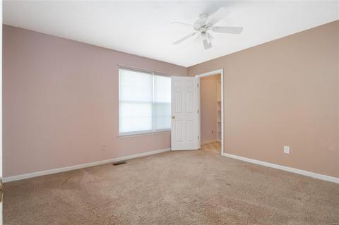 749 Hawk Run Dr, O'fallon, MO 63368 photo 18