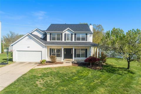 749 Hawk Run Dr, O'fallon, MO 63368 photo 1