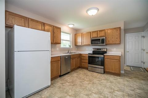 6 N Perry Dr, O'fallon, MO 63366 photo 13