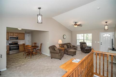 6 N Perry Dr, O'fallon, MO 63366 photo 6