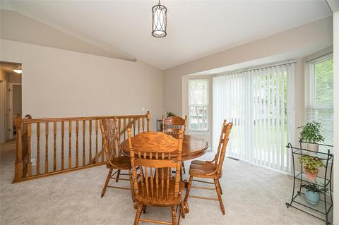 6 N Perry Dr, O'fallon, MO 63366 photo 14