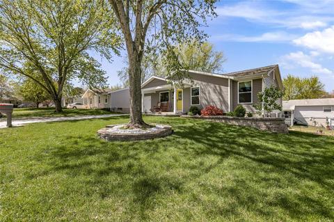 1909 Pebble Brook Dr, O'fallon, MO 63366 photo 5