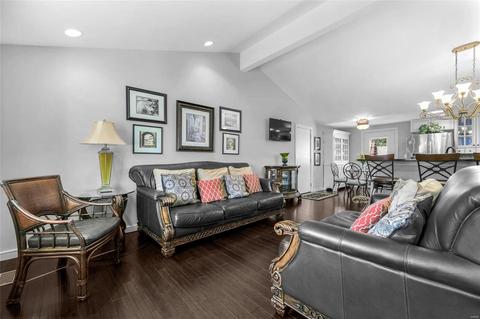 1909 Pebble Brook Dr, O'fallon, MO 63366 photo 6