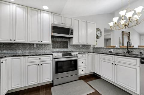 1909 Pebble Brook Dr, O'fallon, MO 63366 photo 12