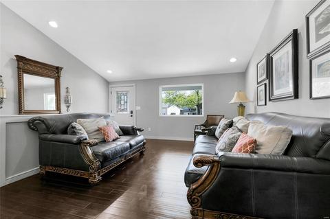 1909 Pebble Brook Dr, O'fallon, MO 63366 photo 7