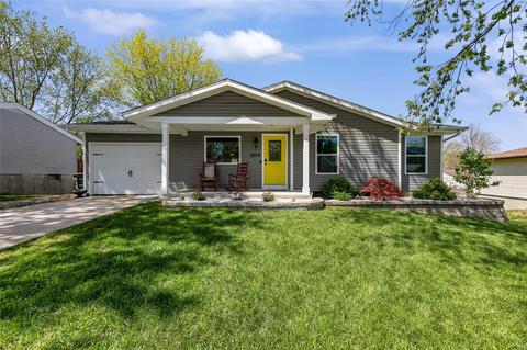 1909 Pebble Brook Dr, O'fallon, MO 63366 photo 3