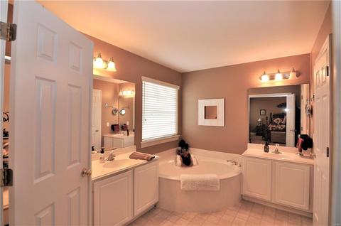 779 Thunder Hill Dr, O'fallon, MO 63368 photo 16
