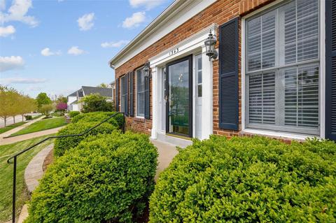 1343 Rusticview Dr, Ballwin, MO 63011 photo 2