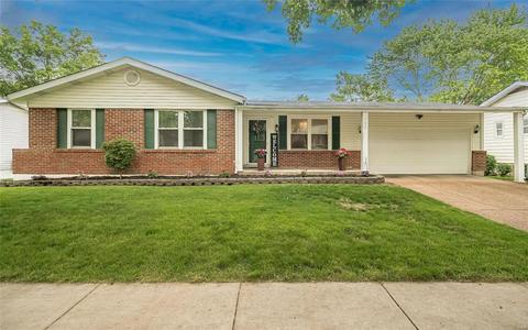 758 Windingpath Ln, Manchester, MO 63021 photo 1
