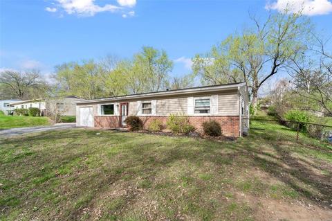 245 Ries, Ballwin, MO 63021 photo 2