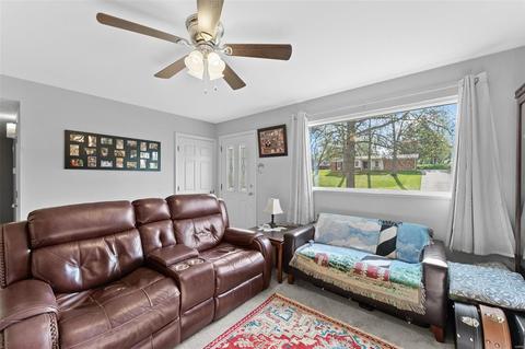 245 Ries, Ballwin, MO 63021 photo 12