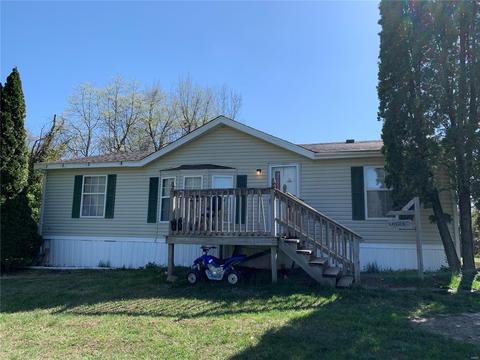 1772 Vermont Ave Mulberry Grove Il 62262 12 Photos Mls 21024197 Movoto