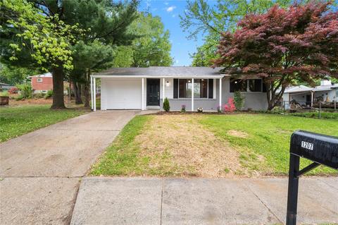 1207 Esterling, Saint Charles, MO 63301 photo 27