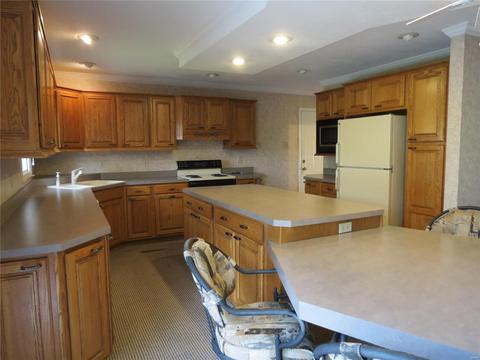 126 Timka Dr, Ballwin, MO 63011 photo 13