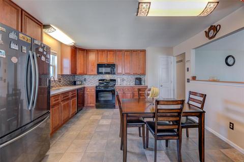 1406 Apple Valley Dr, O'fallon, MO 63366 photo 5