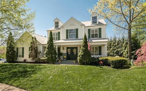 1213 Red Oak Plantation Dr, Ballwin, MO 63021 photo 2