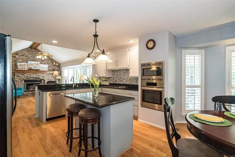 1213 Red Oak Plantation Dr, Ballwin, MO 63021 photo 20