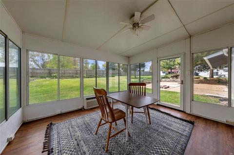 548 Saint Josephs, Ballwin, MO 63021 photo 26
