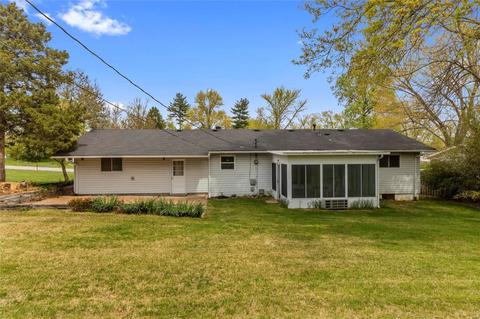 548 Saint Josephs, Ballwin, MO 63021 photo 27