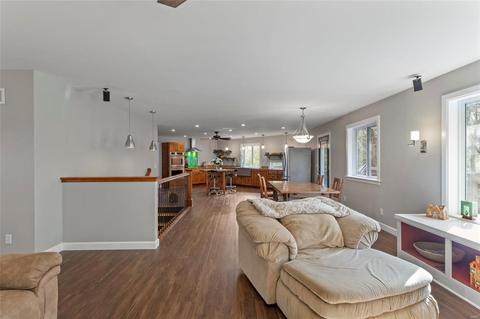 12 Summer Ct, O'fallon, MO 63366 photo 5