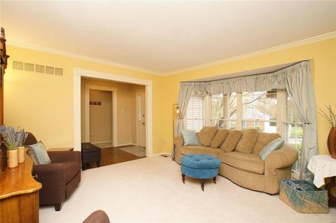 11 Windsor Ln, Ballwin, MO 63011 photo 5
