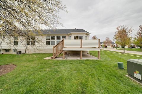 682 Hawk Run Dr, O'fallon, MO 63368 photo 24