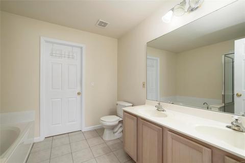 682 Hawk Run Dr, O'fallon, MO 63368 photo 15