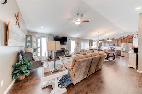 420 Shady River Dr, O'fallon, MO 63366 photo 5