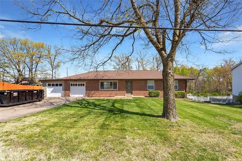 19 Doris Ave, O'fallon, MO 63368 photo 2