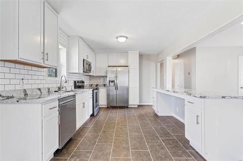 19 Doris Ave, O'fallon, MO 63368 photo 8