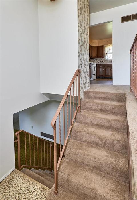 203 San Jose Ct, O'fallon, MO 63366 photo 3