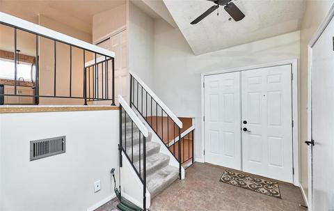 1013 Hollybend, Ballwin, MO 63021 photo 6