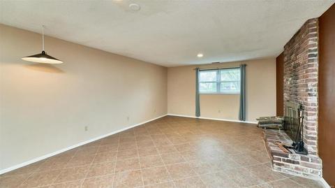 1013 Hollybend, Ballwin, MO 63021 photo 24