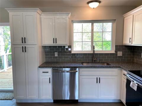 17 Holly Ct, O'fallon, MO 63366 photo 8