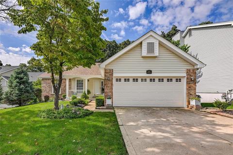 527 Rosewell Ct, Ballwin, MO 63021 photo 1