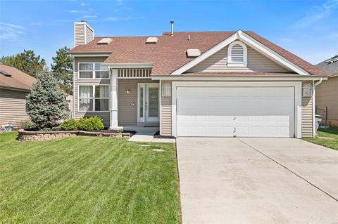 4 Bishops Crest Ct, Saint Peters, MO 63376 photo 1