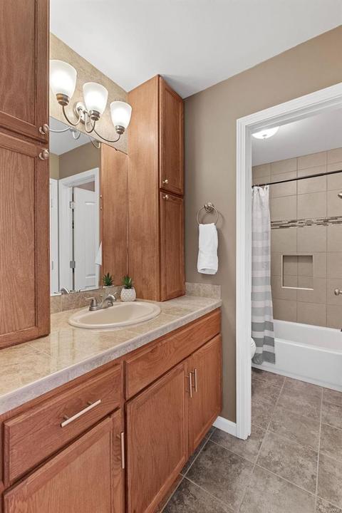 4 Bishops Crest Ct, Saint Peters, MO 63376 photo 16