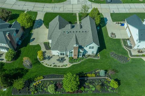 636 Thorntree Ln, Eureka, MO 63025 photo 2