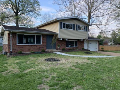 1323 Wyncrest Dr, Ballwin, MO 63011 photo 1
