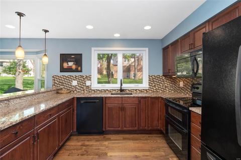 1851 Dougherty Estates Dr, Ballwin, MO 63021 photo 13