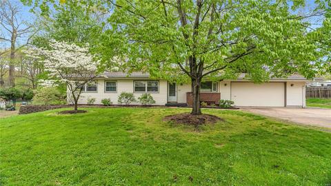 287 Geremma Dr, Ballwin, MO 63011 photo 1