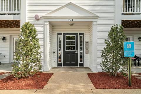 921 Hanna Place Ct #E, Manchester, MO 63021 photo 3