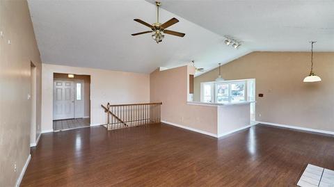 289 Grand Dr, O'fallon, MO 63366 photo 5