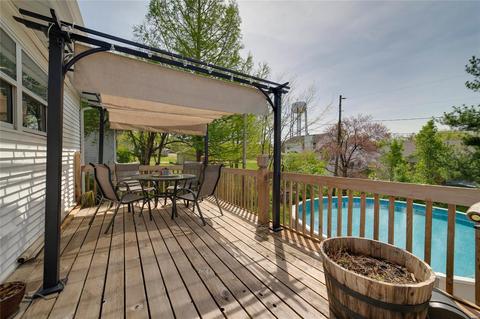 204 Bittersweet Dr, O'fallon, MO 63366 photo 3
